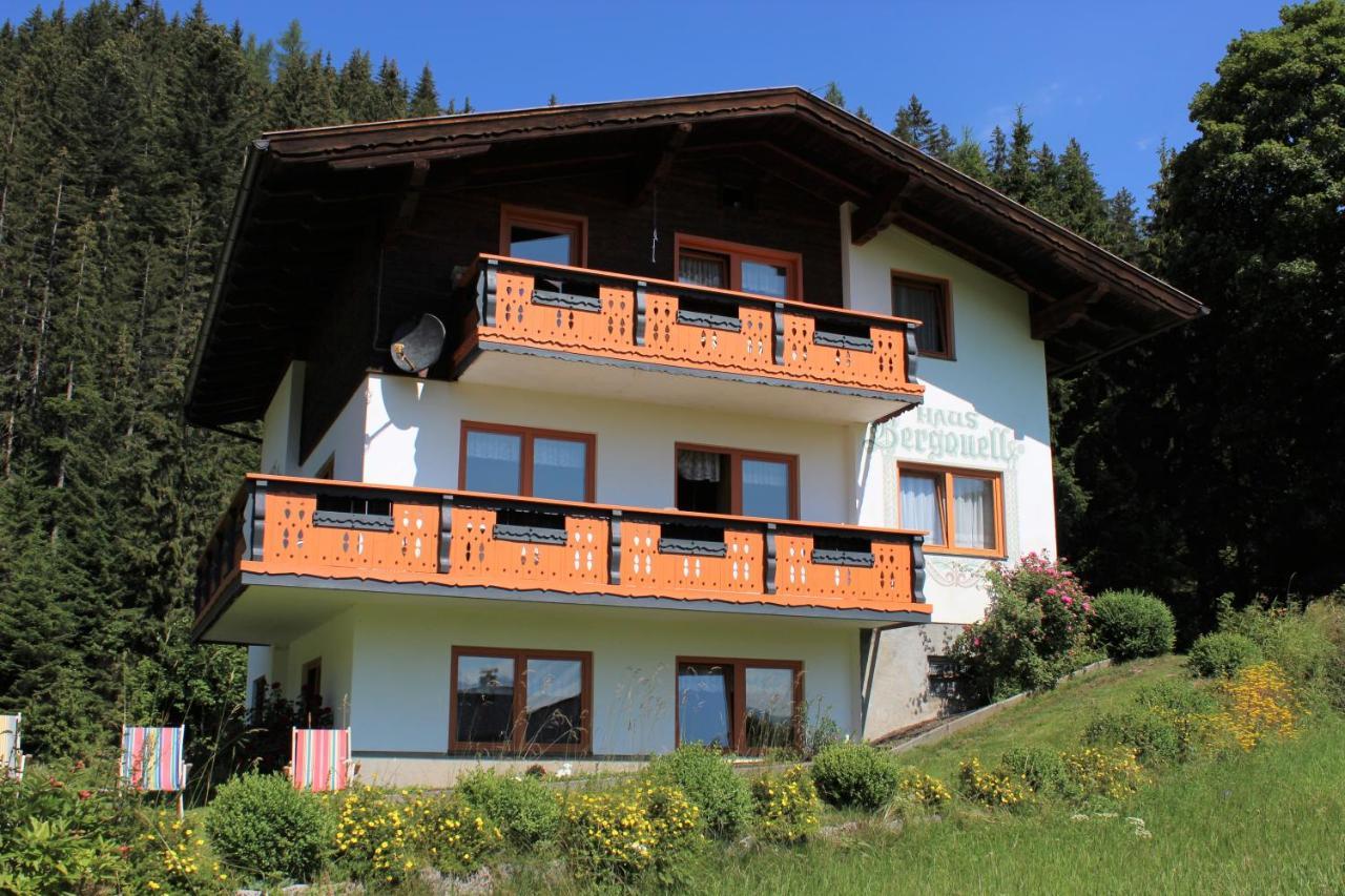 Haus Bergquell Apartamento Ramsau am Dachstein Exterior foto